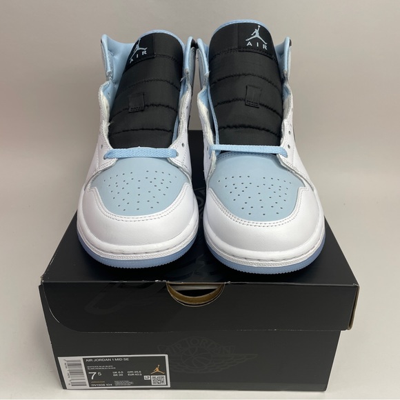 Nike Air Jordan 1 Retro Mid SE “Ice Blue/UNC” 2023 - Picture 2 of 4